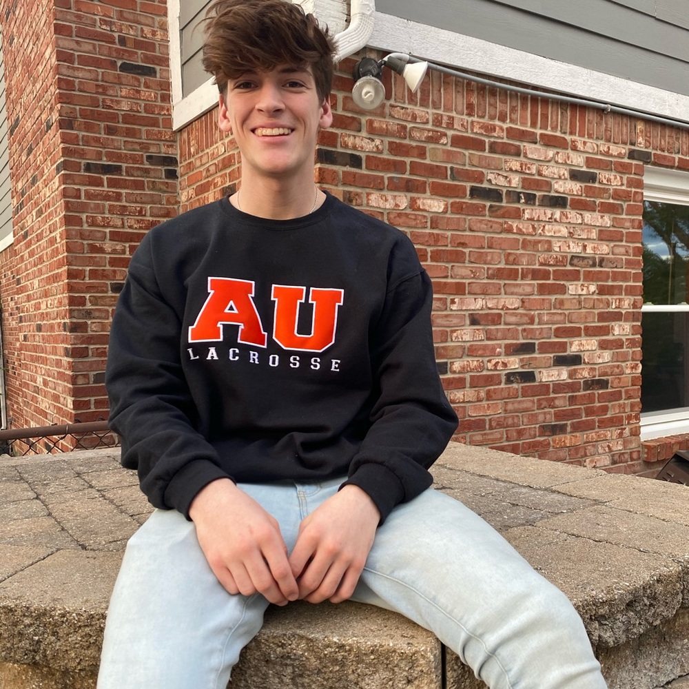 Meet your Posher, Isaac